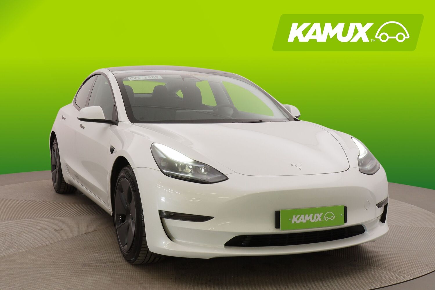 Tesla Model 3 vaihtoauto