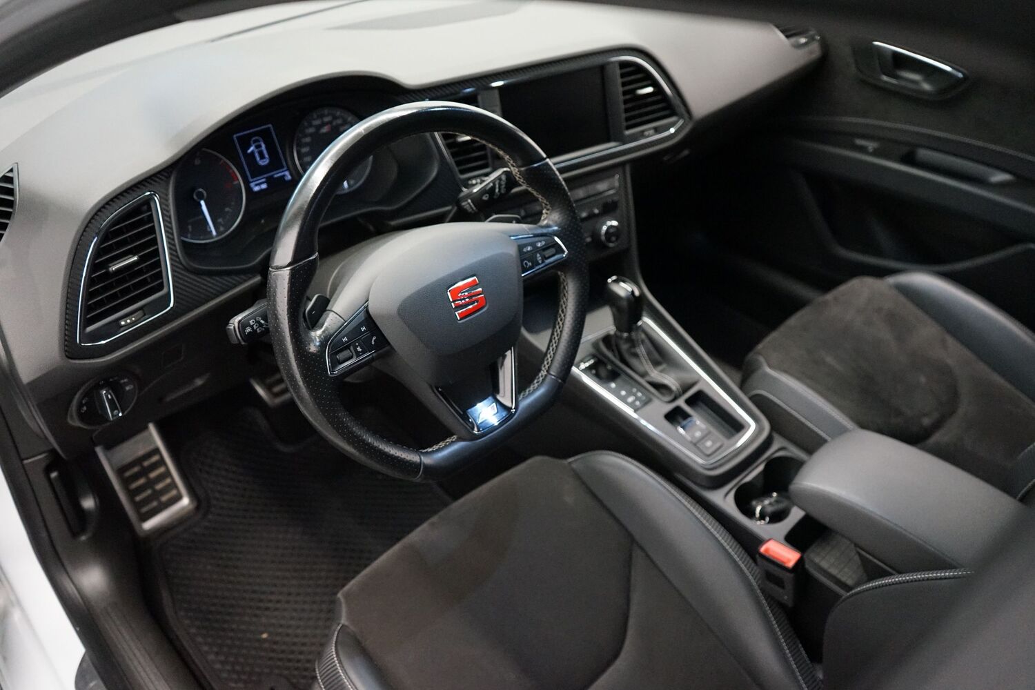 SEAT Leon ST vaihtoauto