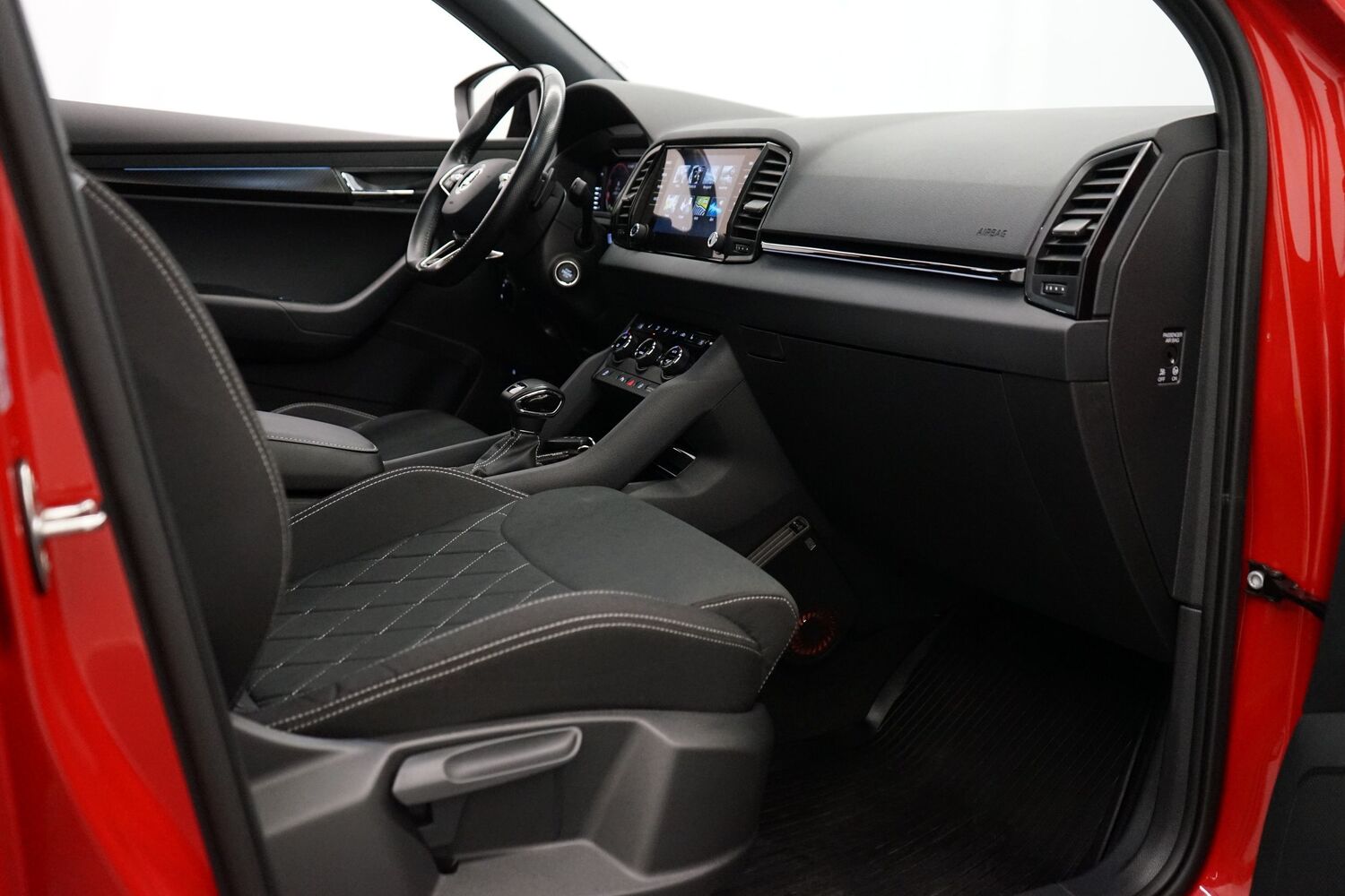 Skoda Karoq vaihtoauto