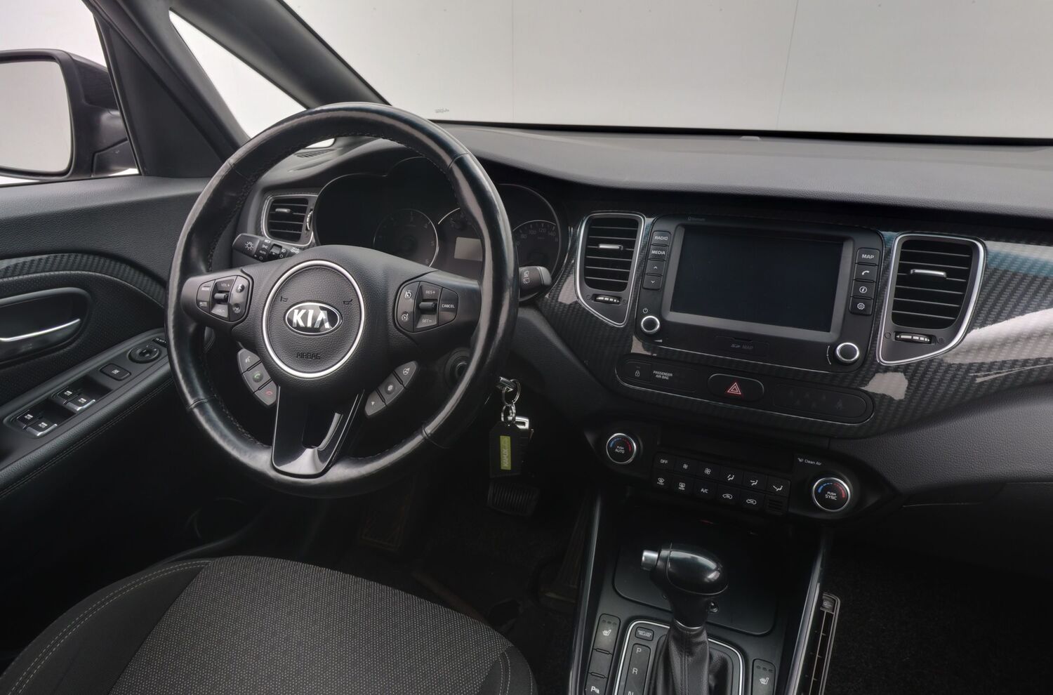 Kia Carens vaihtoauto