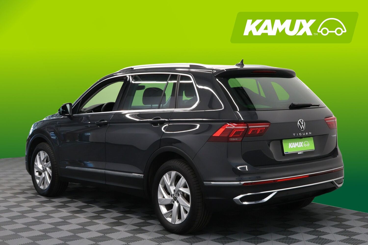 Volkswagen Tiguan vaihtoauto