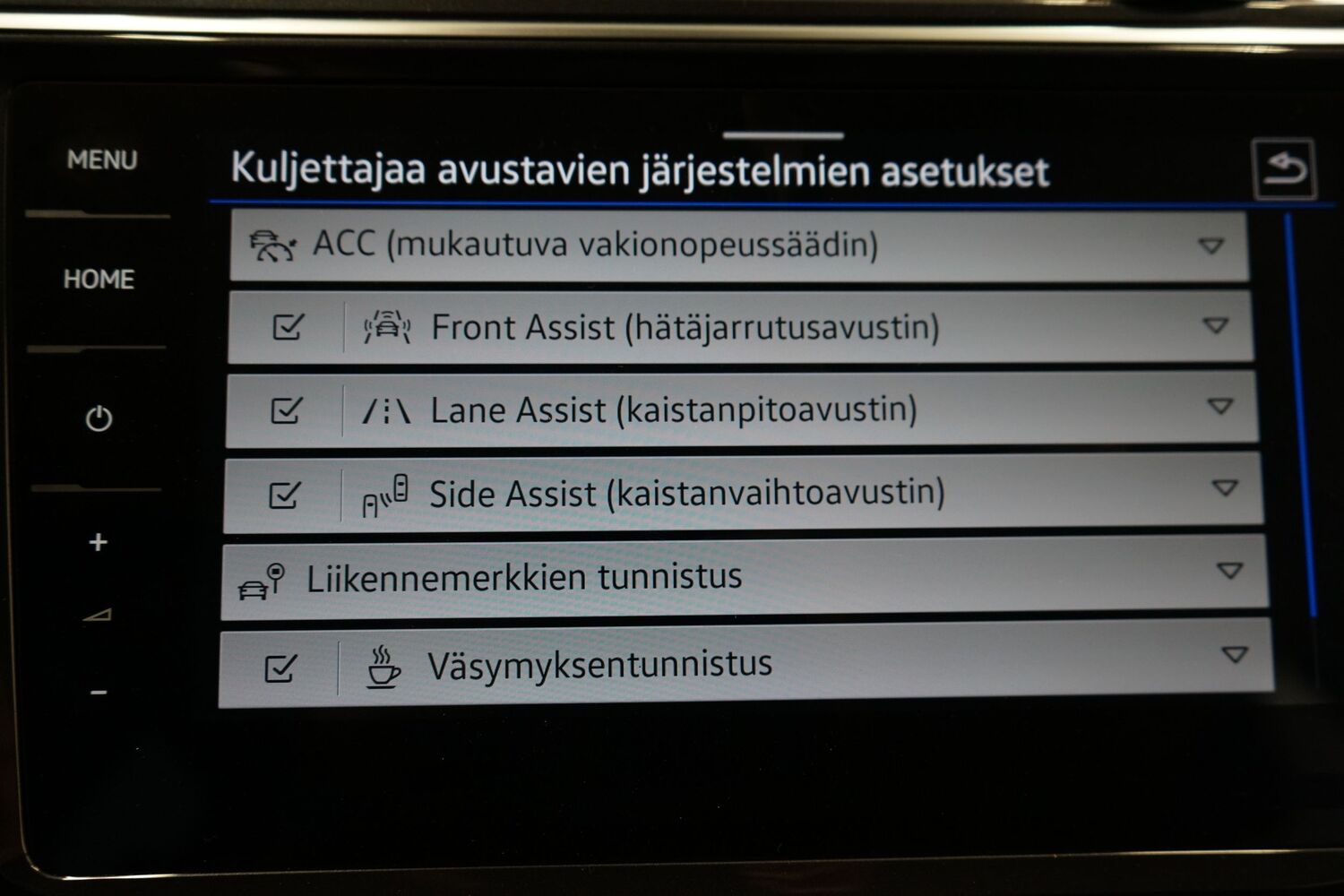Volkswagen Tiguan vaihtoauto