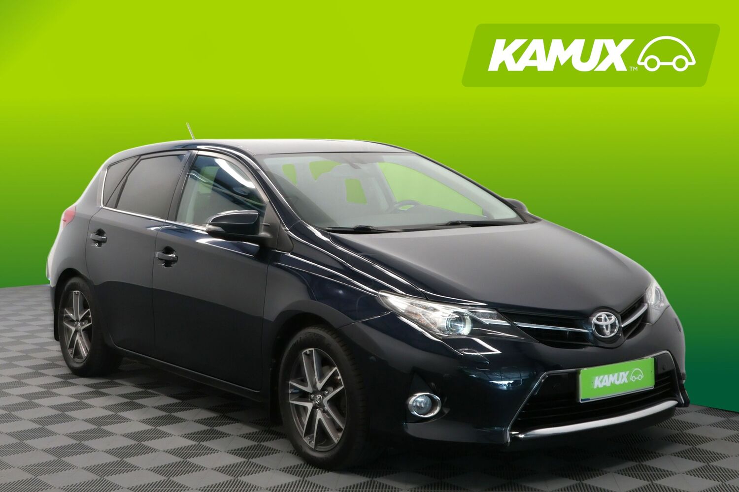 Toyota Auris vaihtoauto