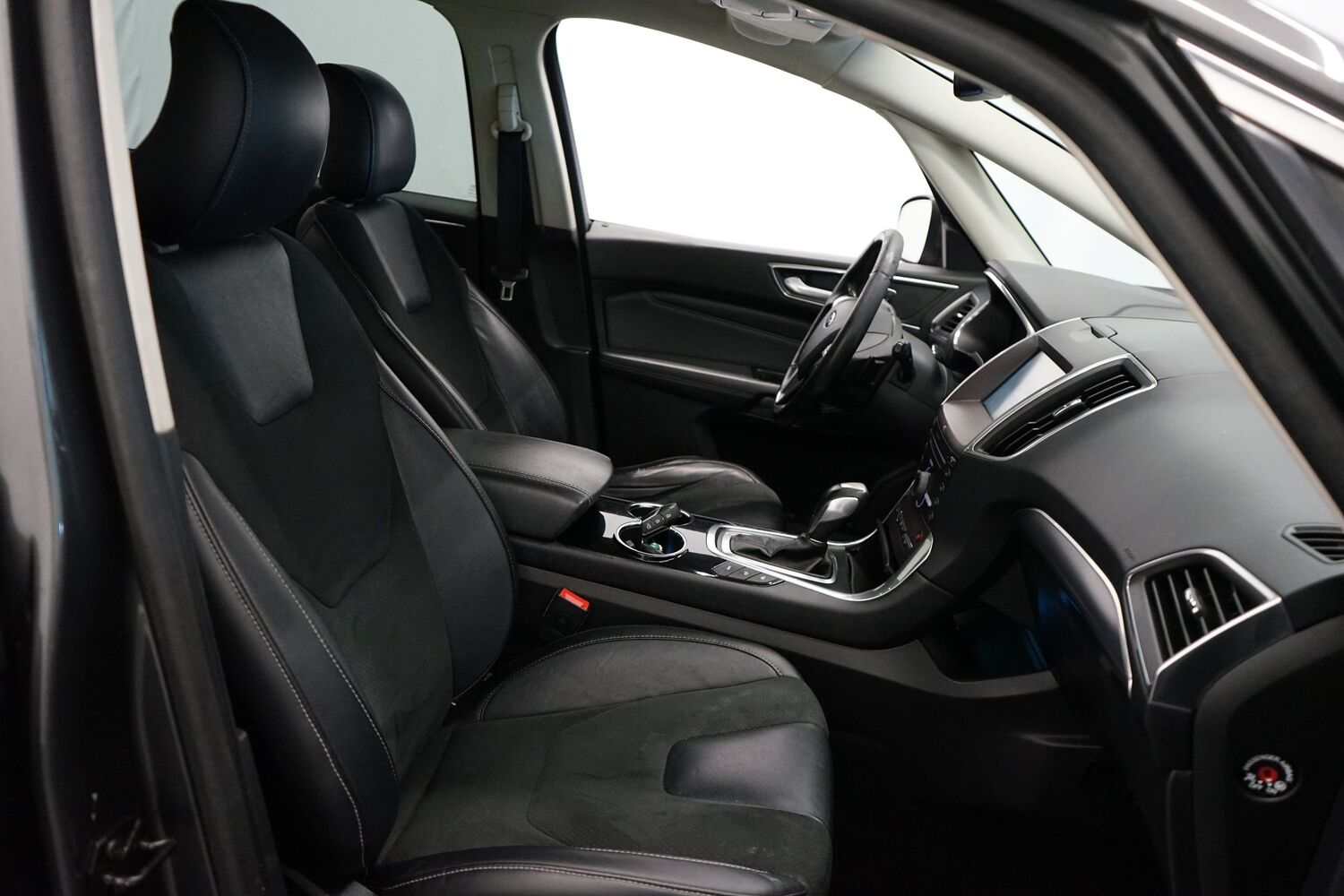 Ford S-MAX vaihtoauto