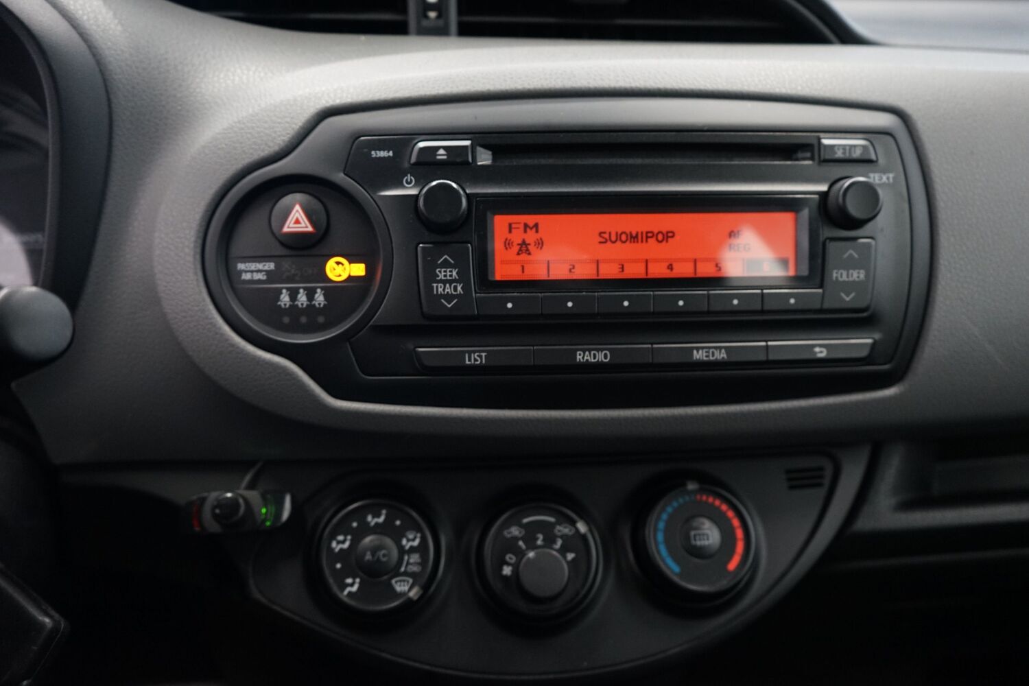 Toyota Yaris vaihtoauto