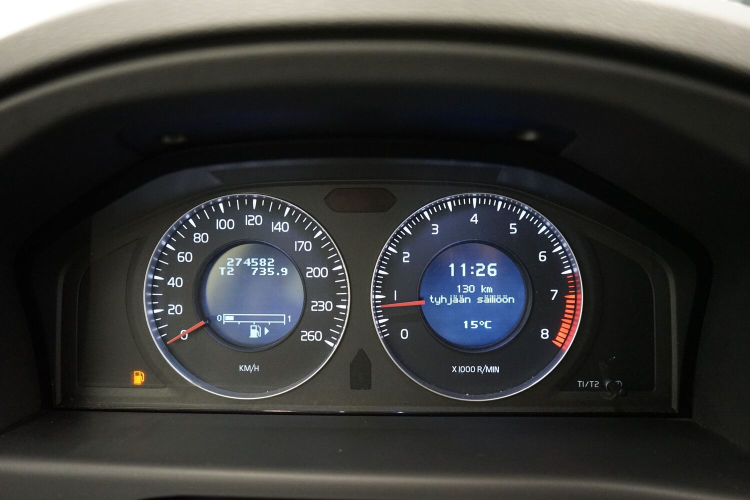Volvo V70 vaihtoauto