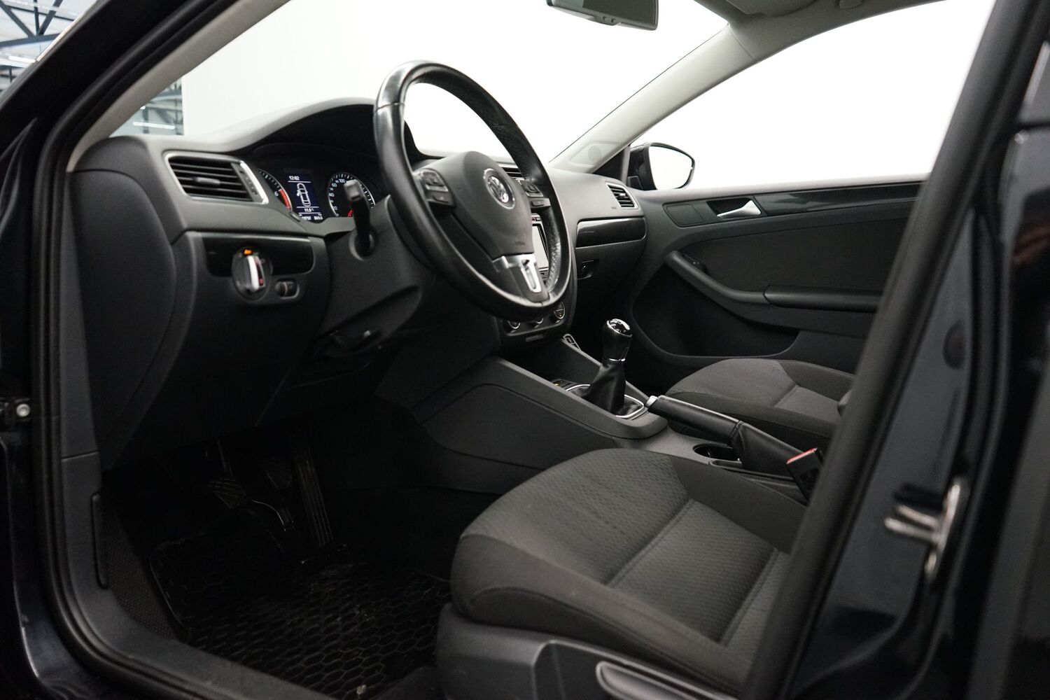 Volkswagen Jetta vaihtoauto