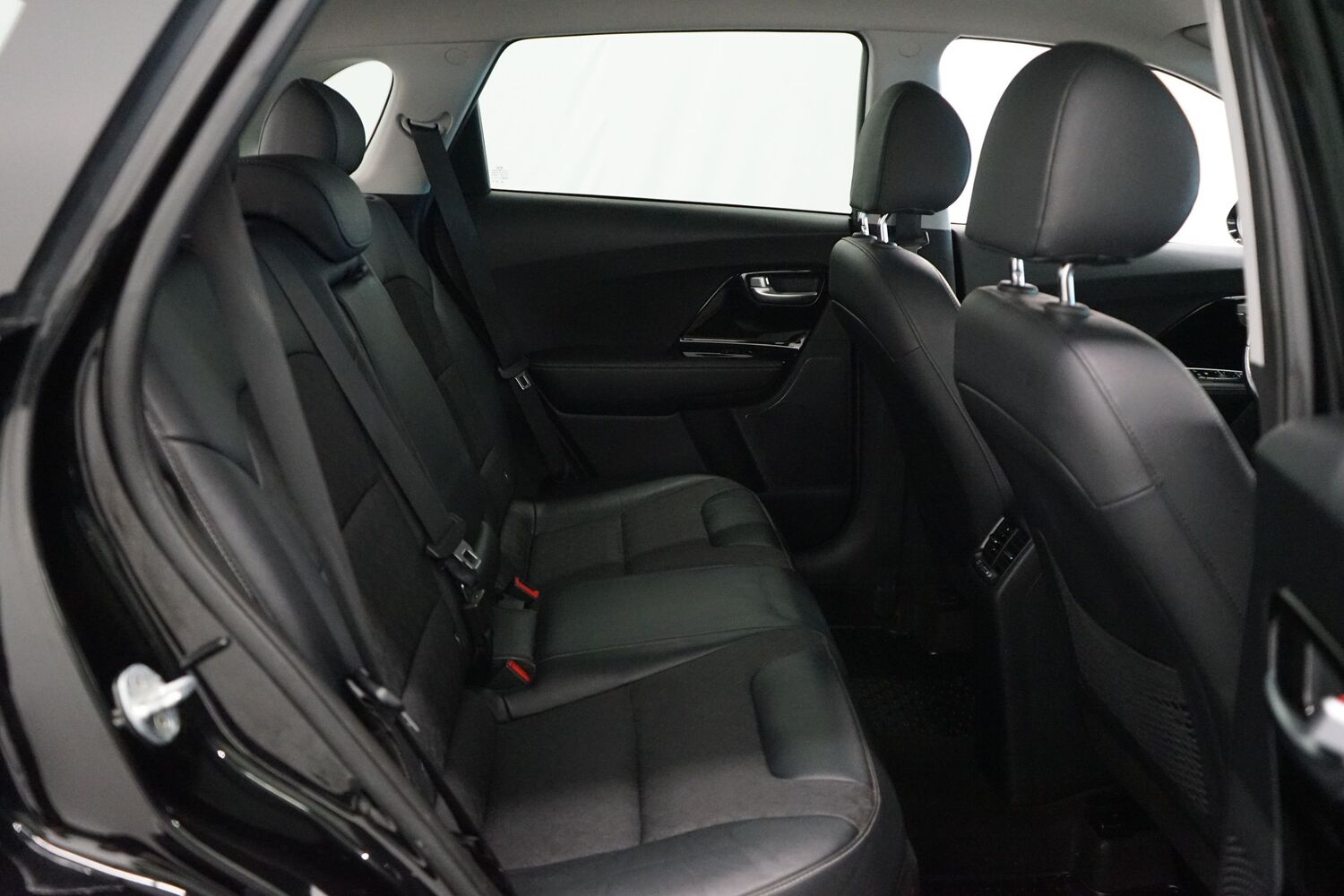Kia Niro plug-in vaihtoauto