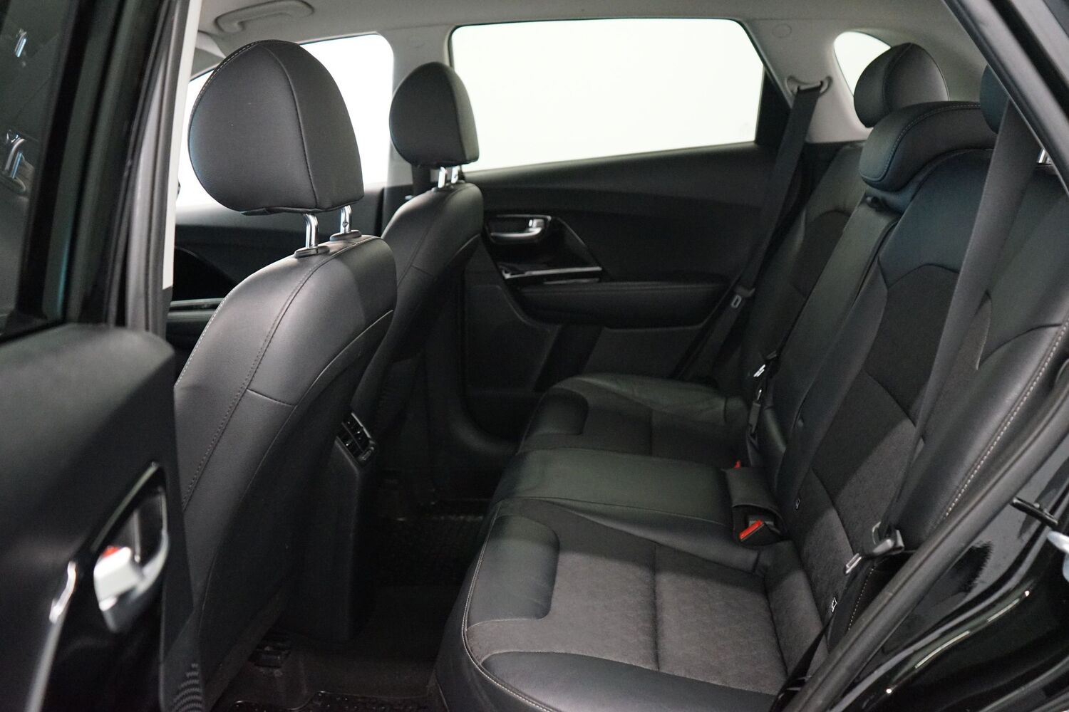 Kia Niro plug-in vaihtoauto