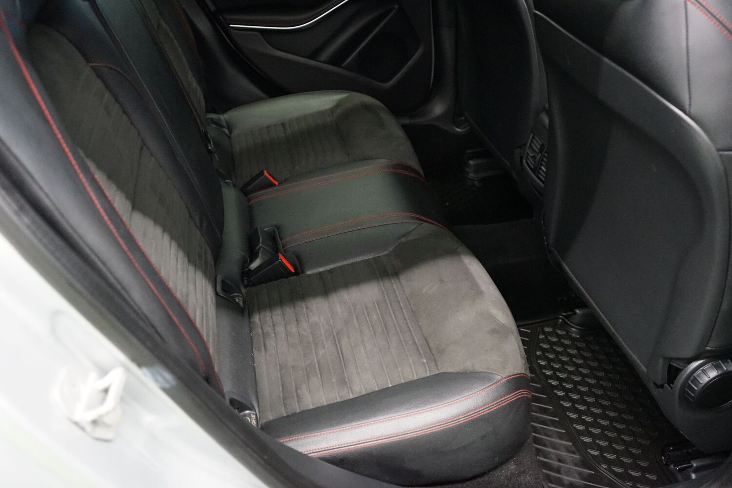 Mercedes-Benz GLA vaihtoauto