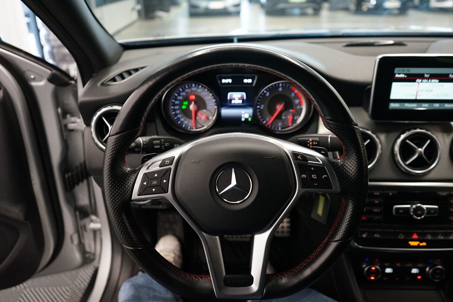 Mercedes-Benz GLA vaihtoauto