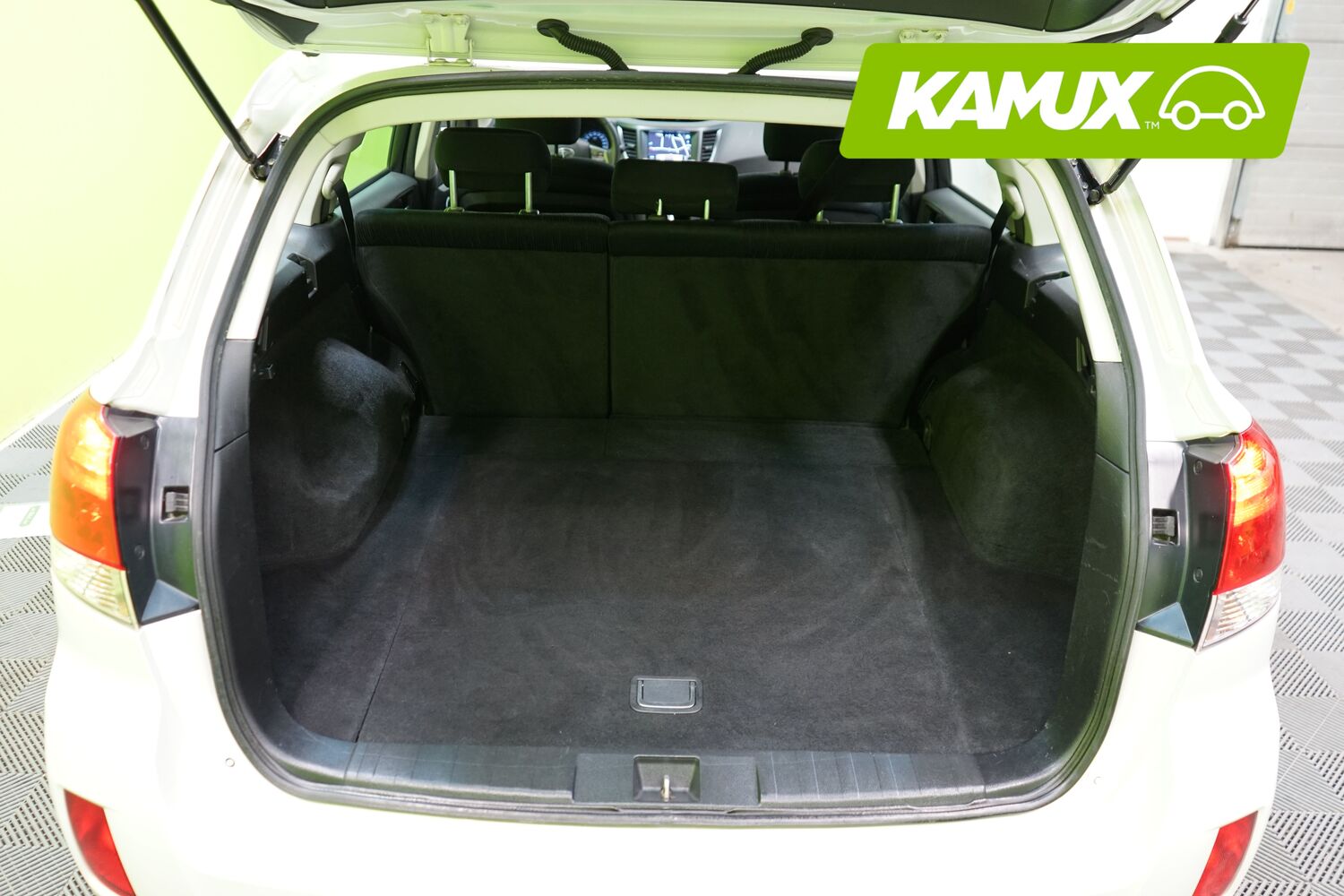 Subaru Outback vaihtoauto