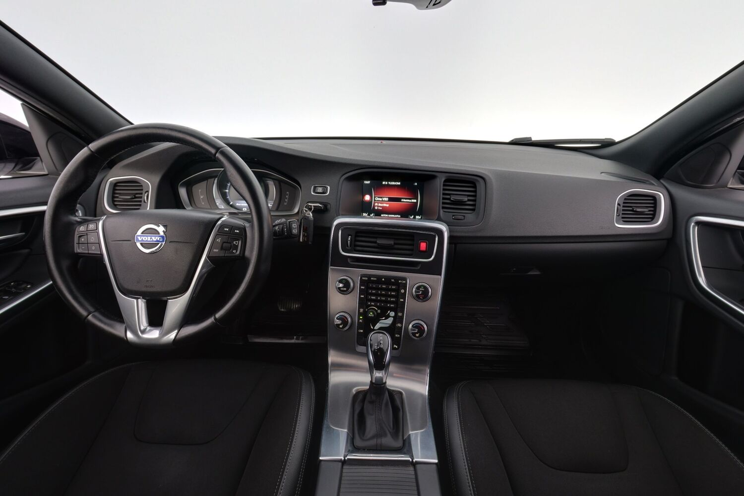 Volvo V60 Cross Country vaihtoauto