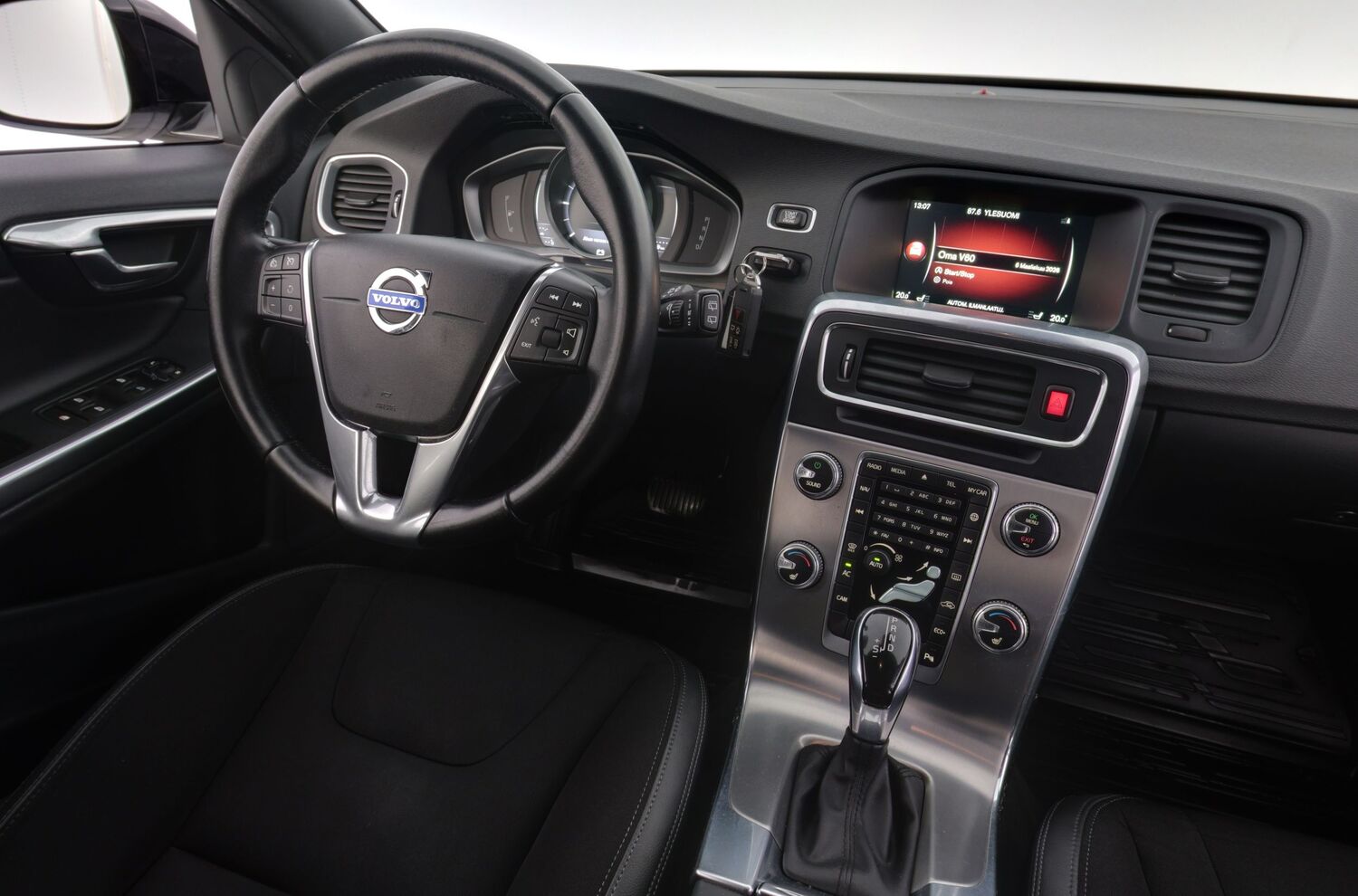 Volvo V60 Cross Country vaihtoauto