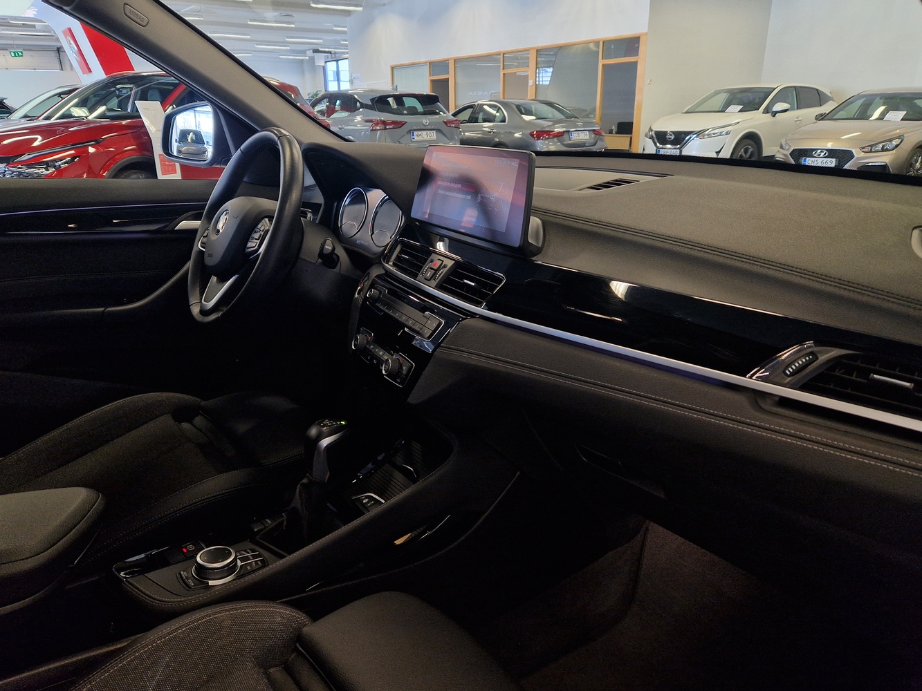 BMW X1 vaihtoauto