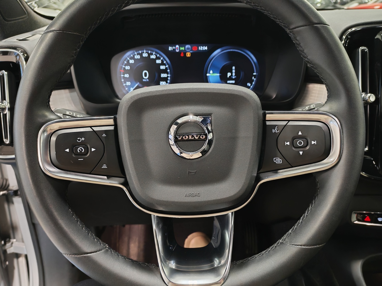 Volvo XC40 vaihtoauto