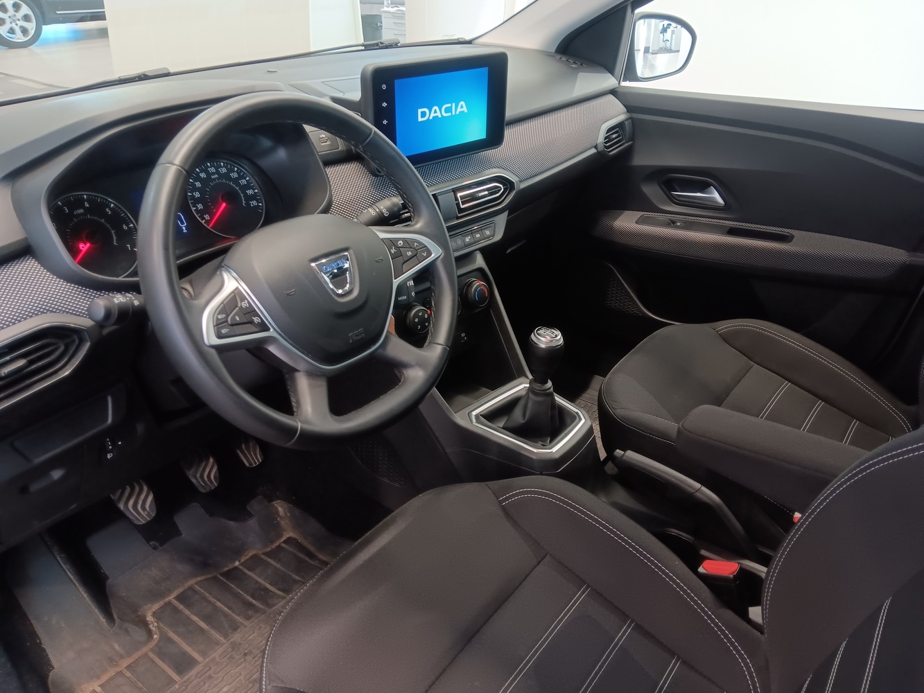 Dacia Sandero vaihtoauto