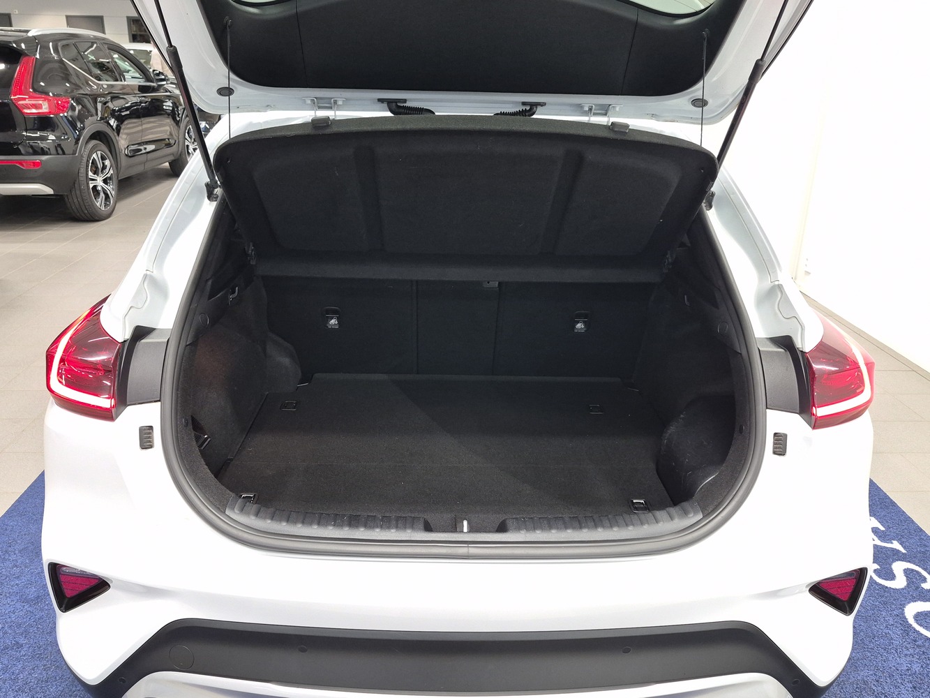 Kia XCeed vaihtoauto