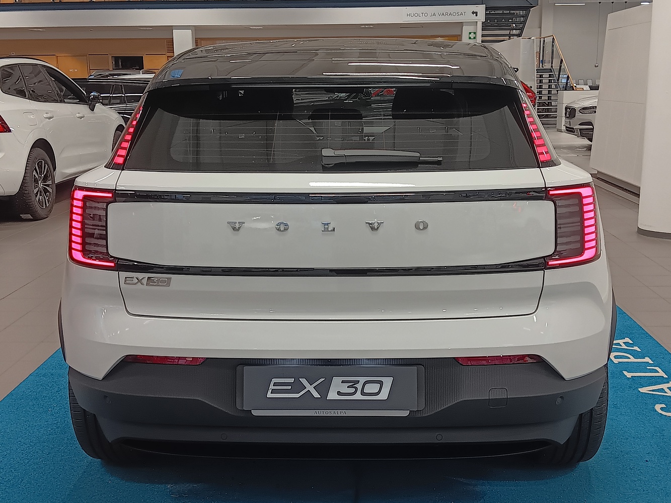 Volvo EX30 vaihtoauto