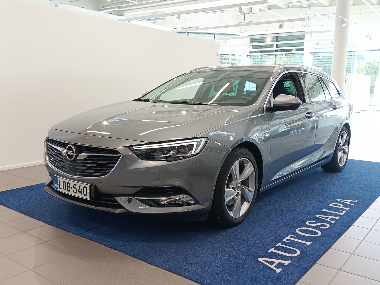 Opel Insignia vaihtoauto