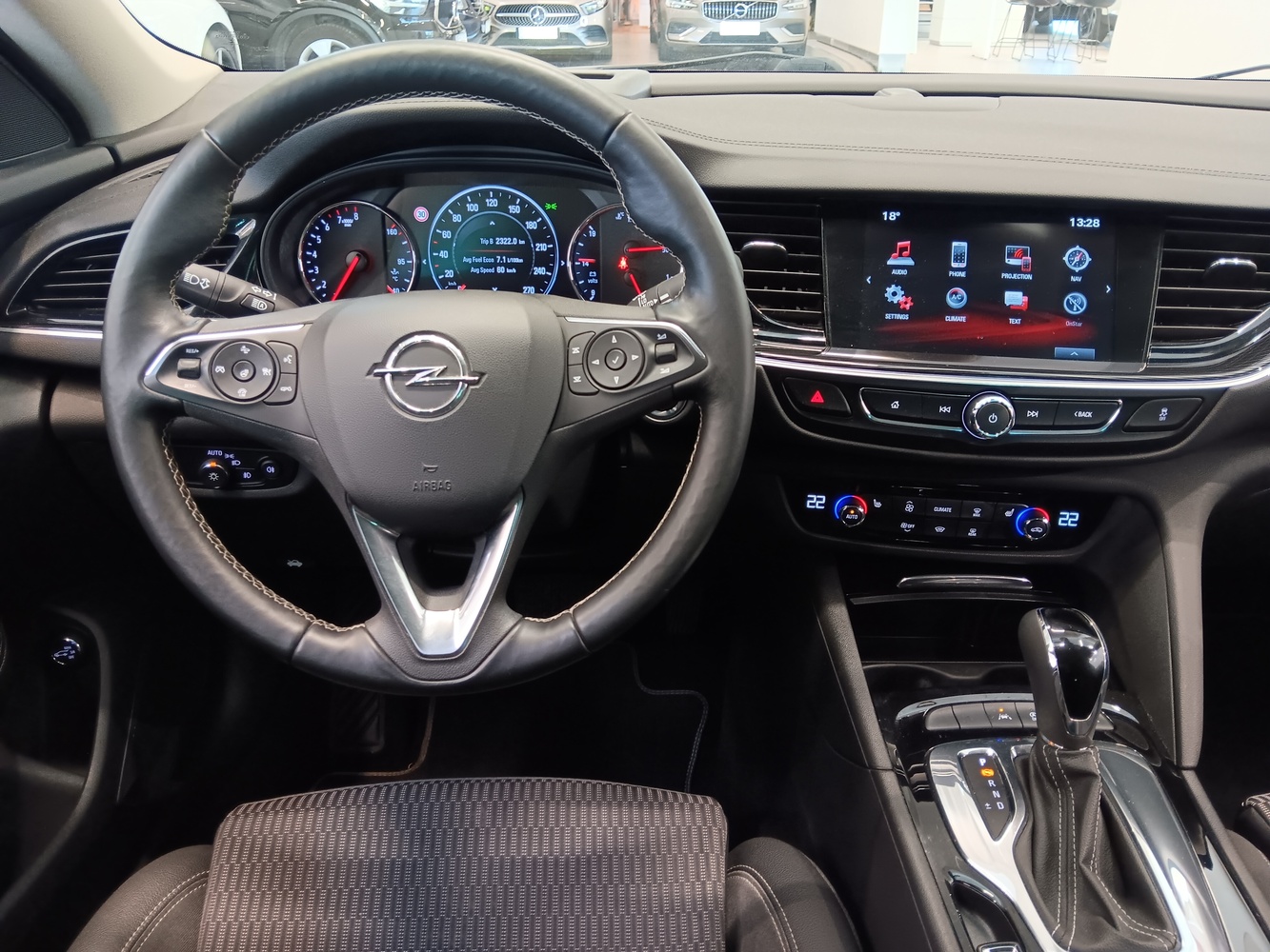 Opel Insignia vaihtoauto