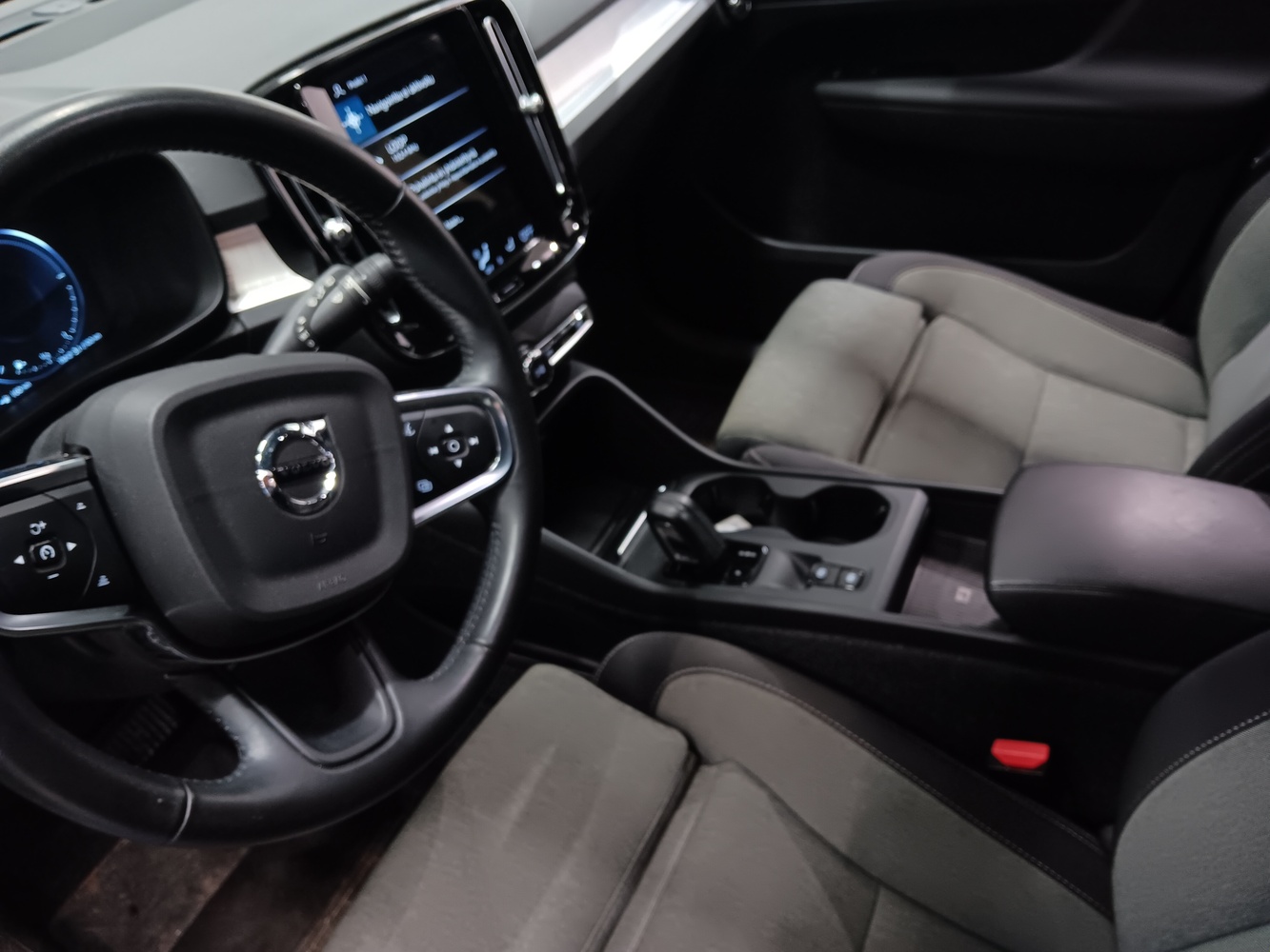 Volvo XC40 vaihtoauto
