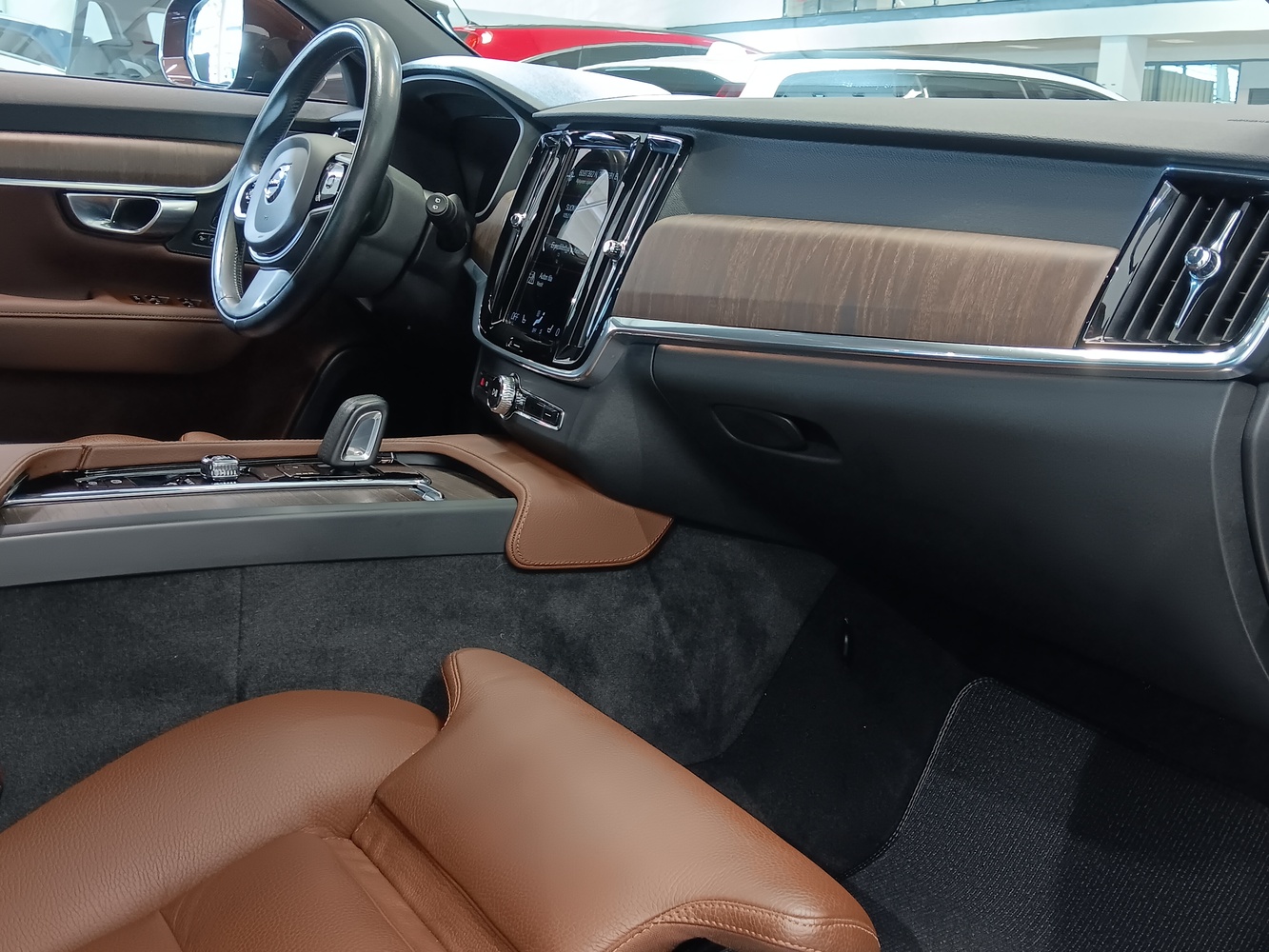 Volvo V90 Cross Country vaihtoauto