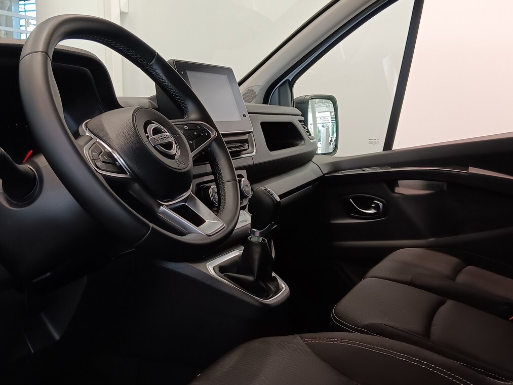 Nissan Primastar vaihtoauto