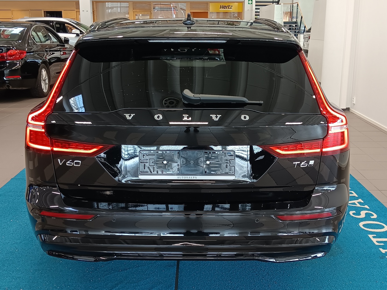 Volvo V60 vaihtoauto