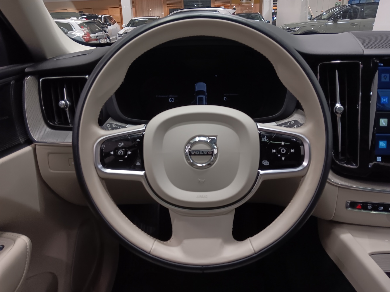 Volvo XC60 vaihtoauto