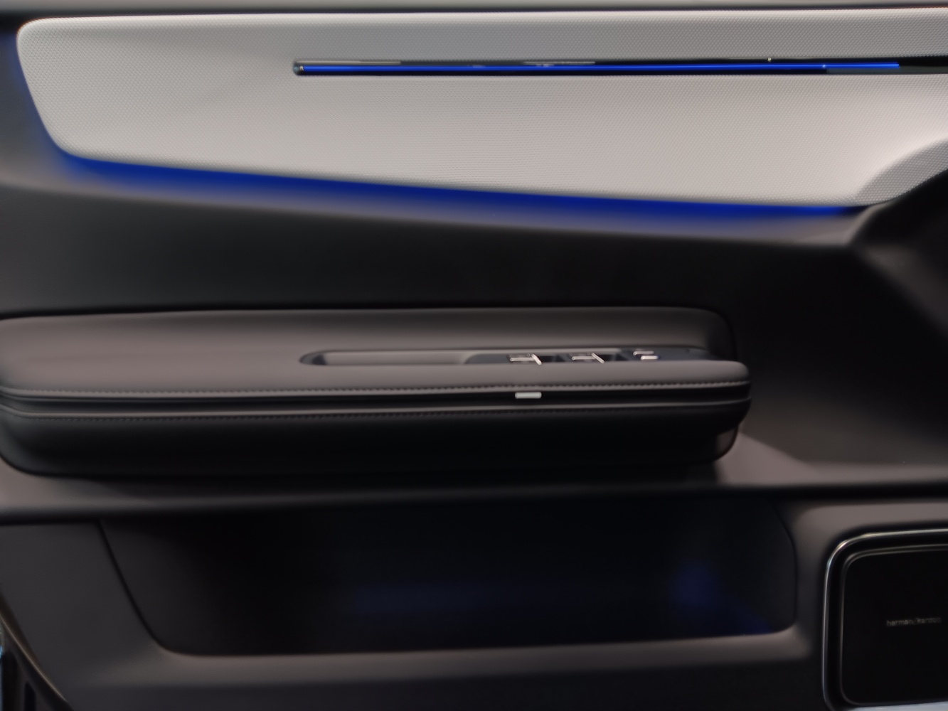 Polestar 4 vaihtoauto