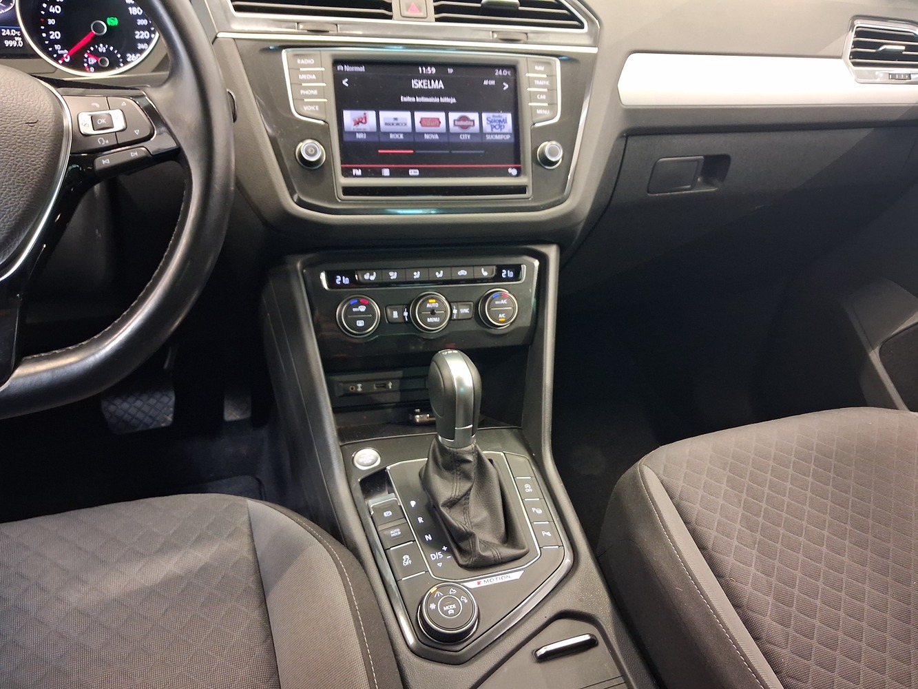 Volkswagen Tiguan vaihtoauto