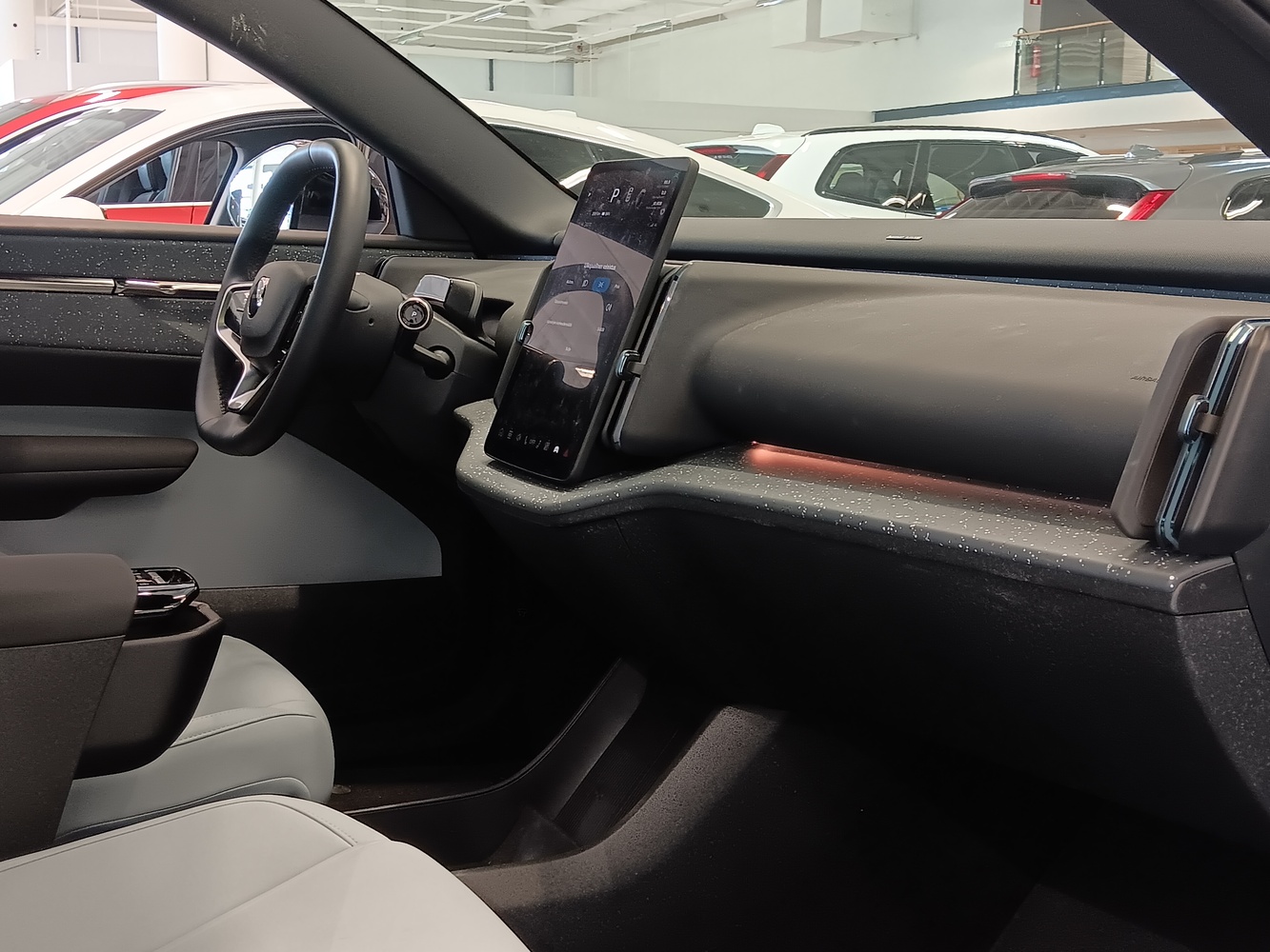 Volvo EX30 vaihtoauto