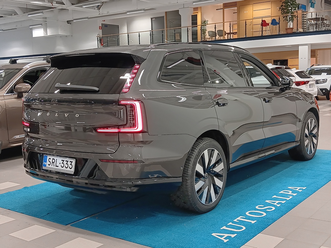 Volvo EX90 vaihtoauto