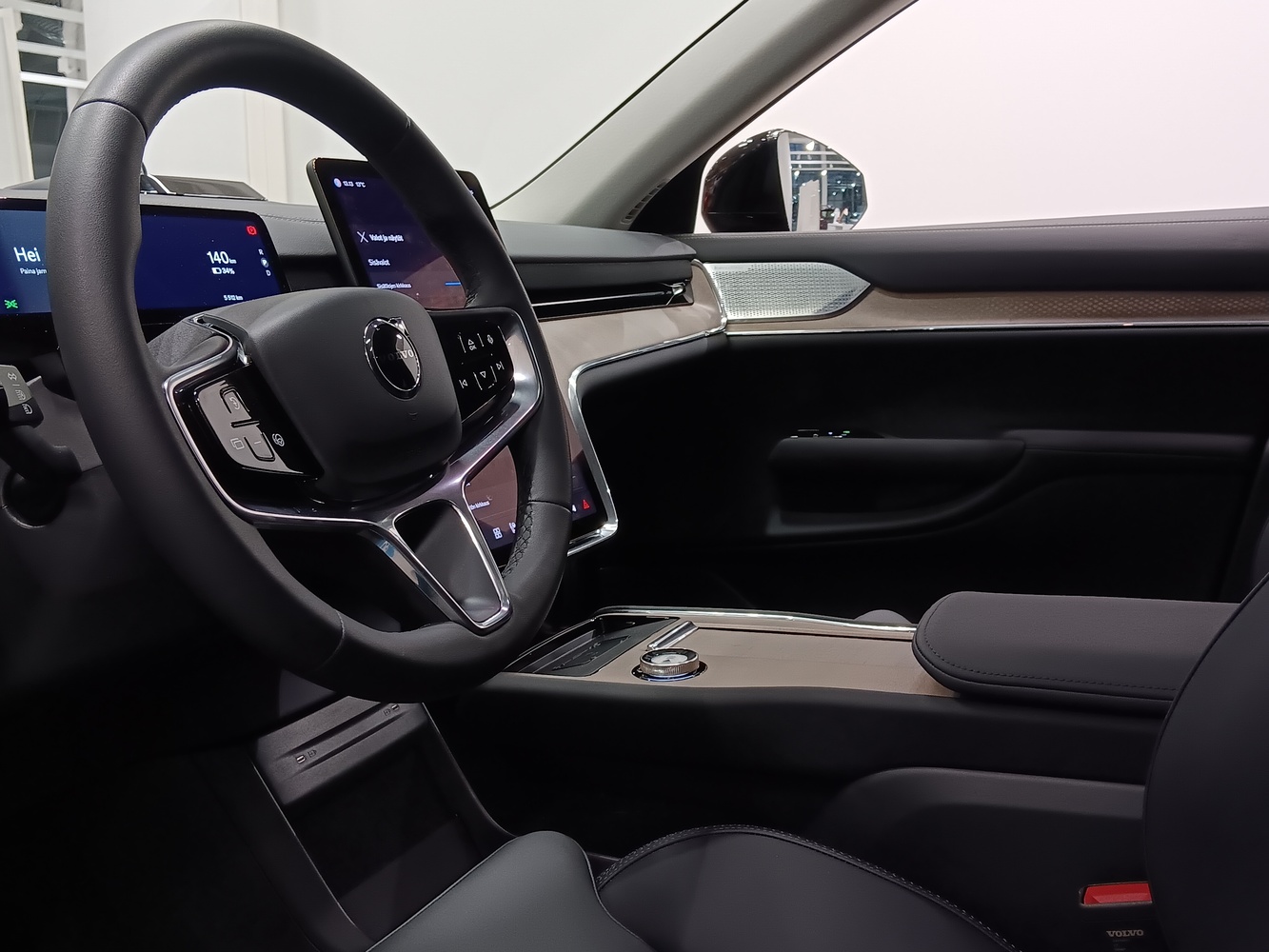 Volvo EX90 vaihtoauto