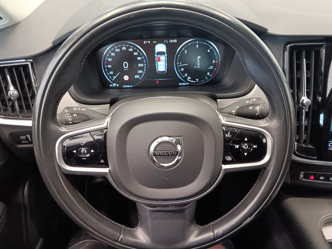 Volvo V90 Cross Country vaihtoauto