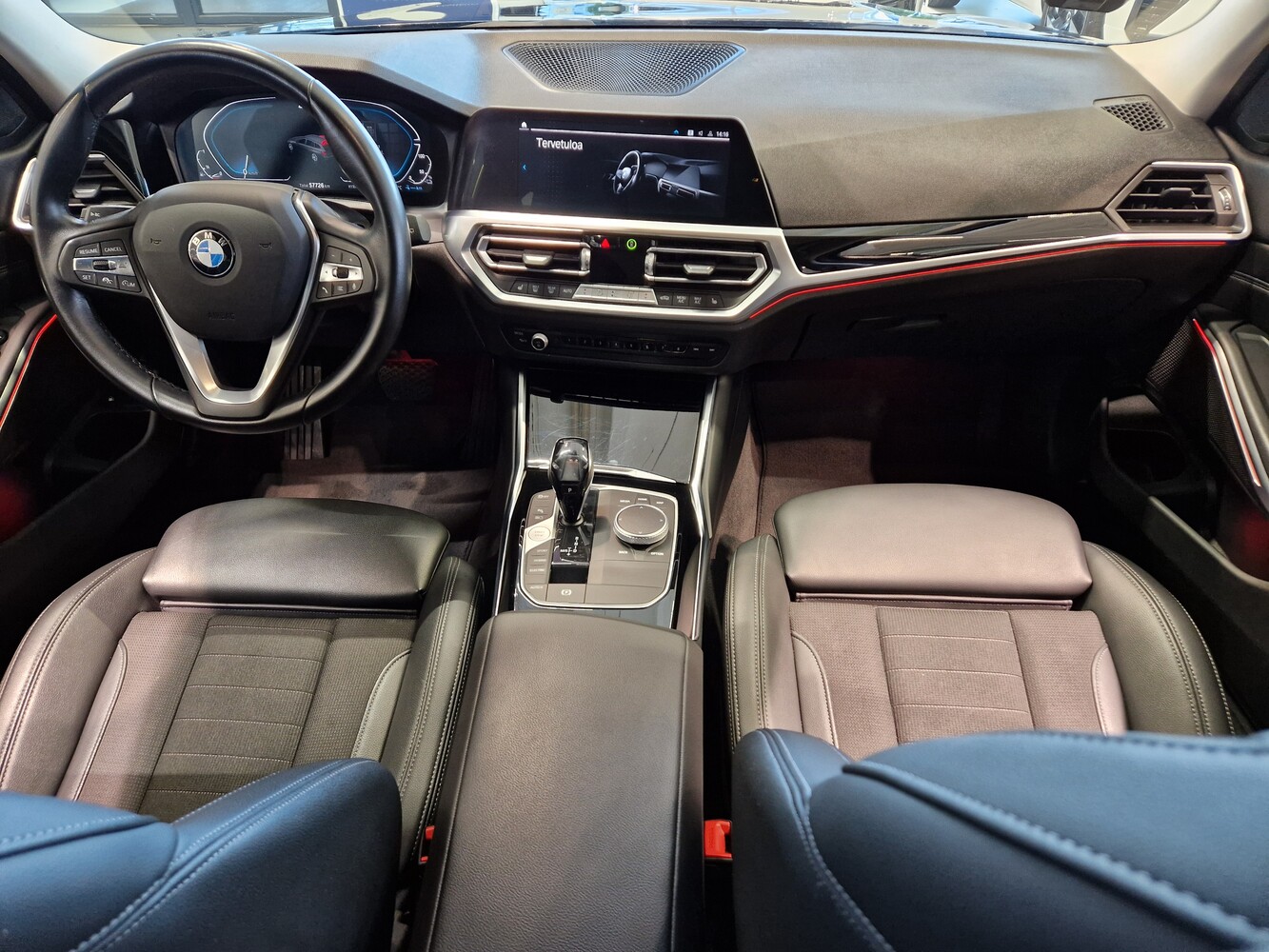 BMW 330 vaihtoauto