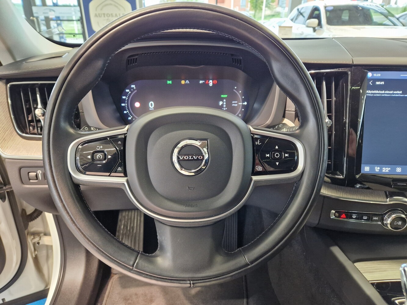 Volvo XC60 vaihtoauto
