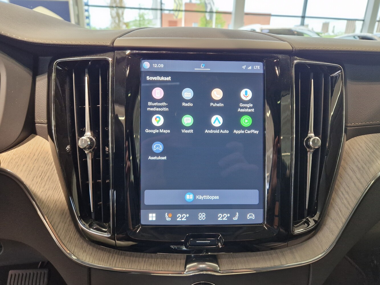 Volvo XC60 vaihtoauto