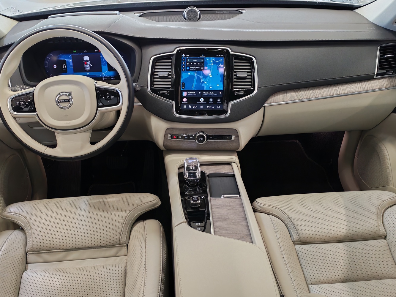 Volvo XC90 vaihtoauto