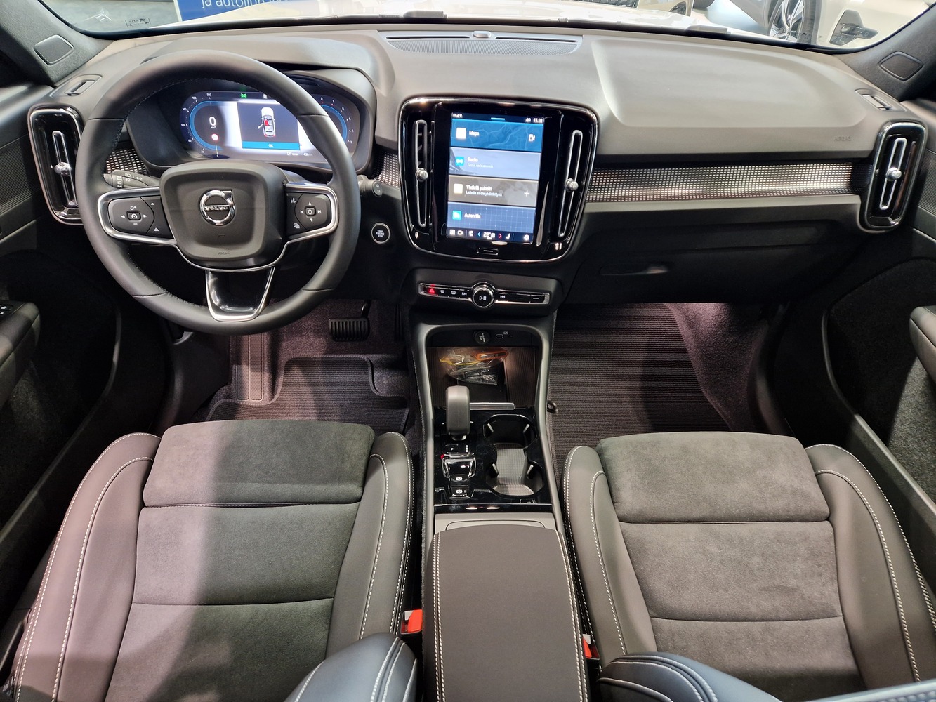 Volvo XC40 vaihtoauto