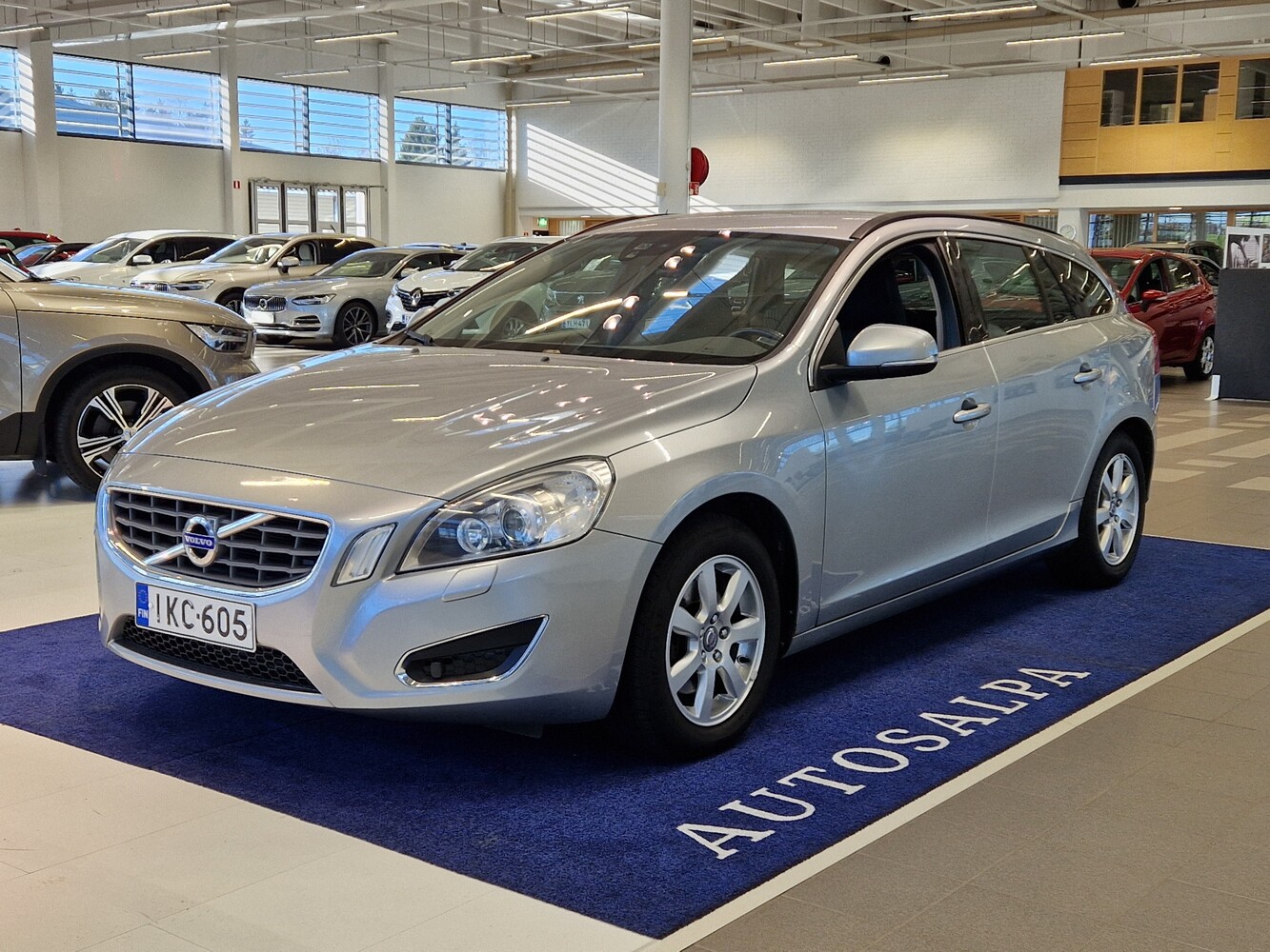 Volvo V60 vaihtoauto