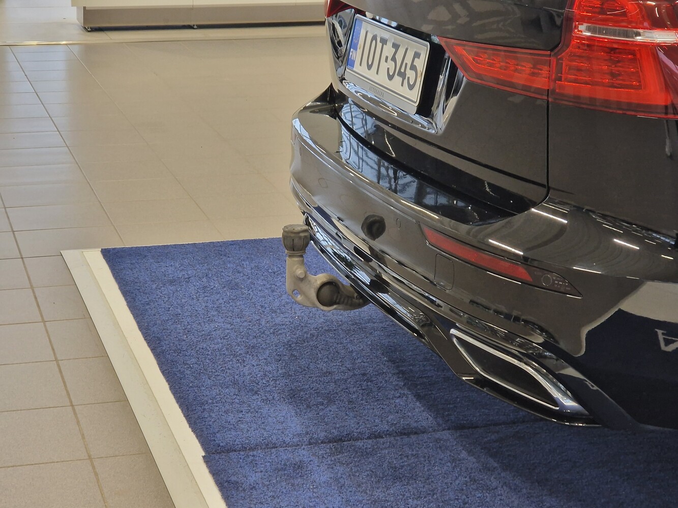 Volvo V60 vaihtoauto