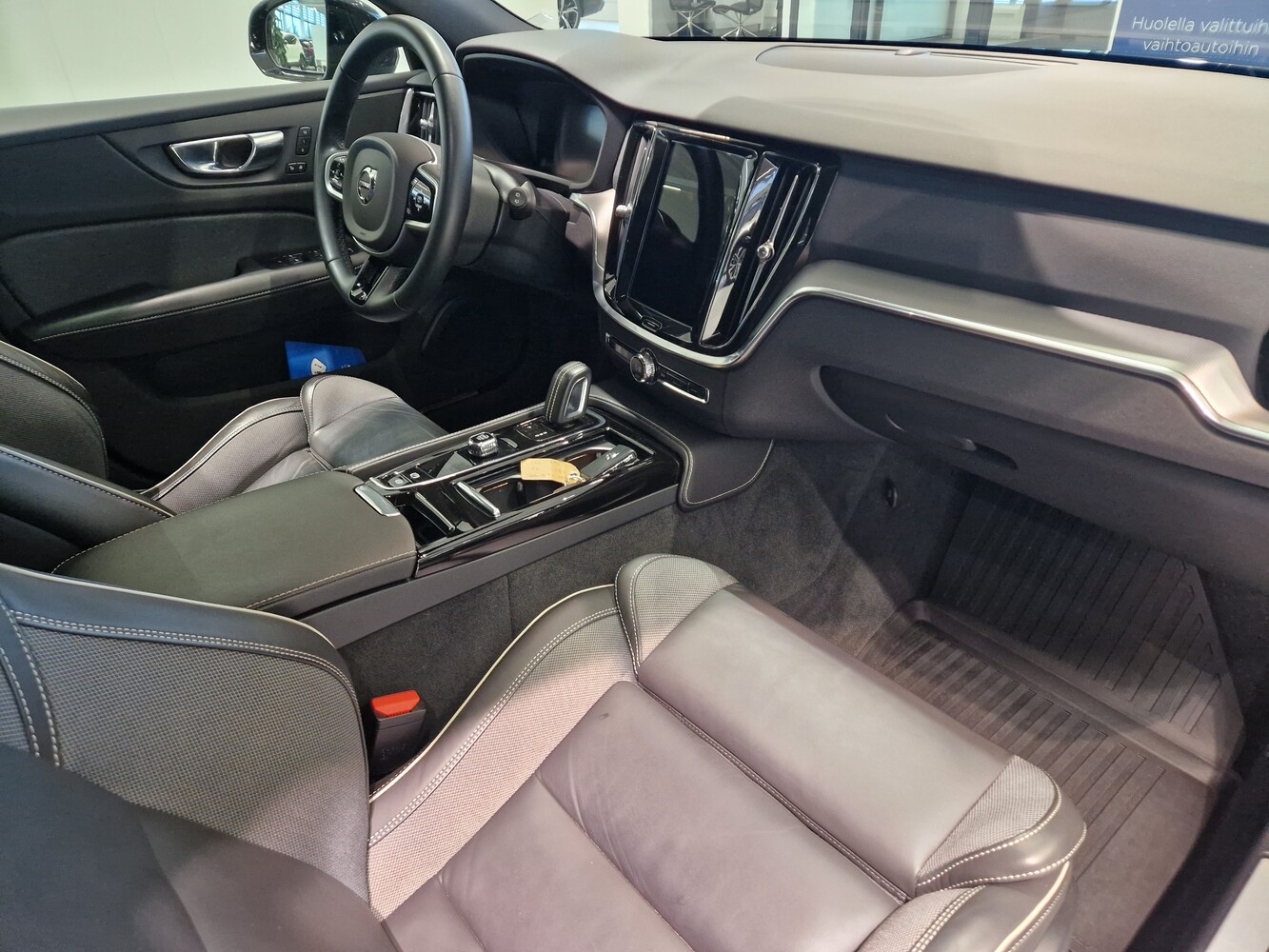Volvo V60 vaihtoauto