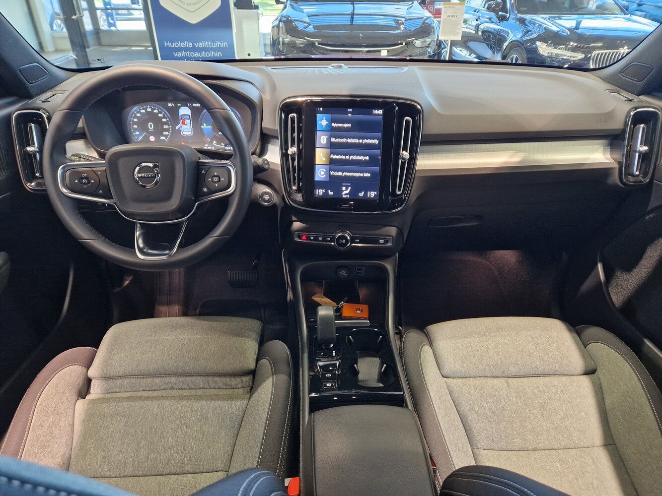 Volvo XC40 vaihtoauto