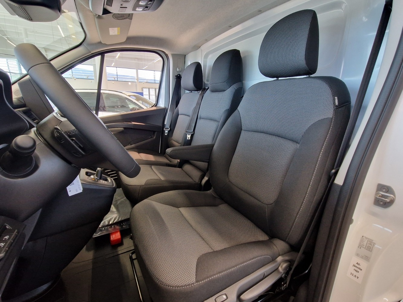 Renault Trafic vaihtoauto