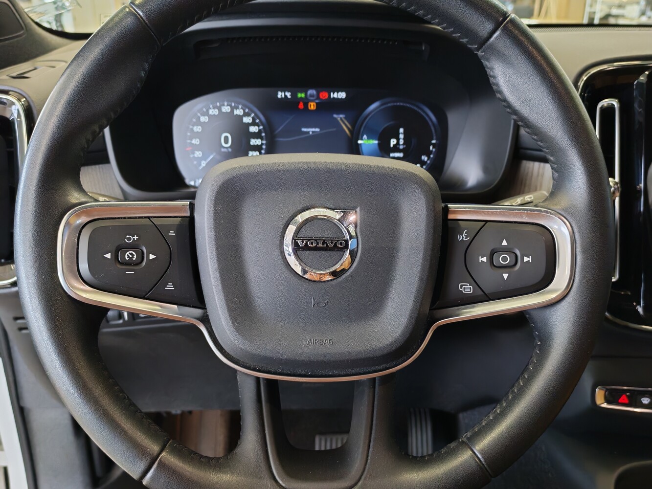 Volvo XC40 vaihtoauto