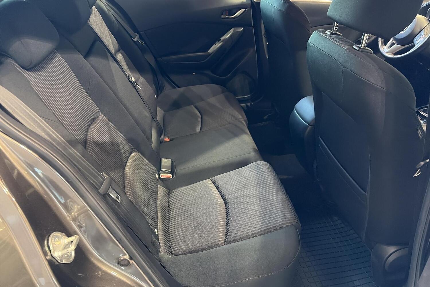 Mazda 3 vaihtoauto