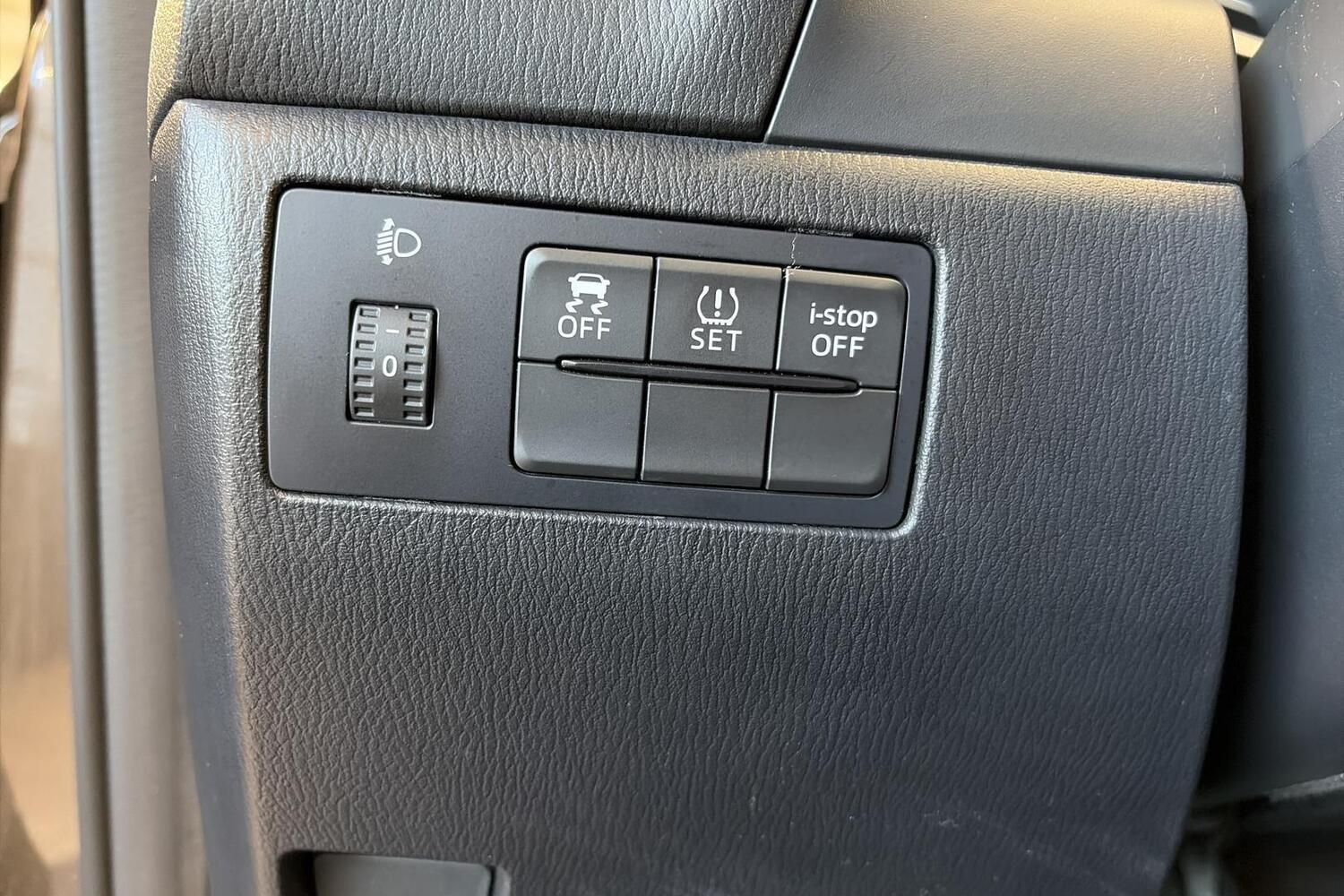 Mazda 3 vaihtoauto