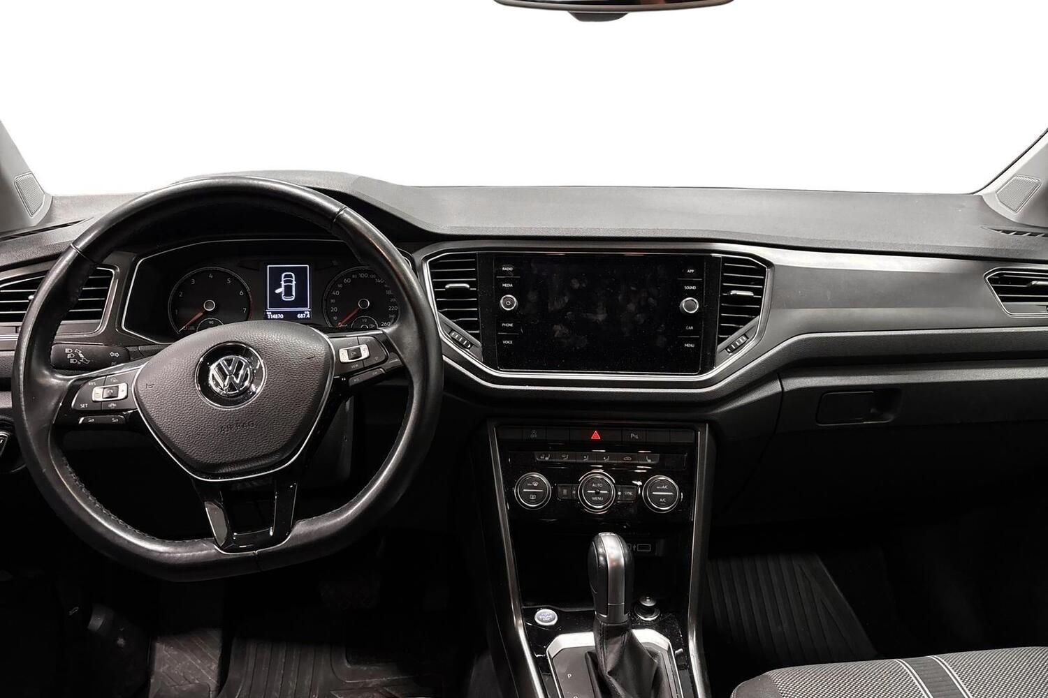 Volkswagen T-Roc vaihtoauto